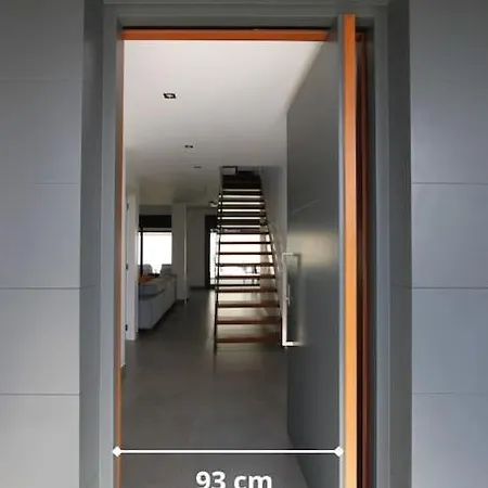 The Orange House, Barcelona, Luxury * Montgat