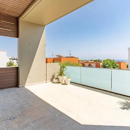 The Orange House, Barcelona, Luxury Holiday home *