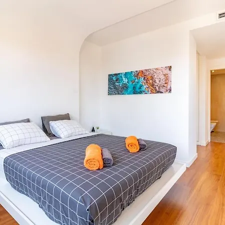 The Orange House, Barcelona, Luxury Holiday home Montgat